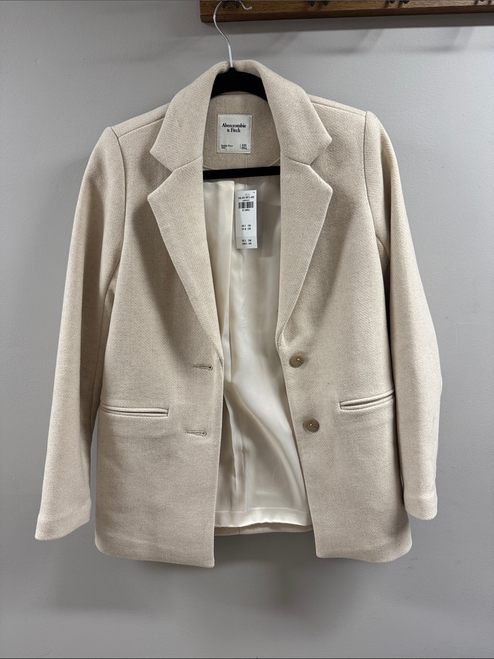 Abercrombie & Fitch Women's Light Cream Blazer Jacket